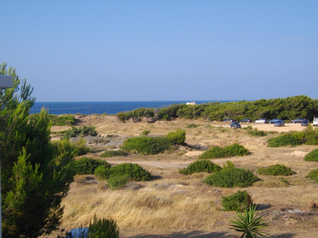 B&B Villa Cinzia Torre Santa Sabina Bagian luar foto